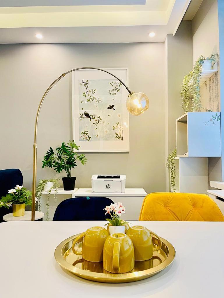 Stylish, Fully Equipped Central Apartment Beside Hyde Park London Exterior foto