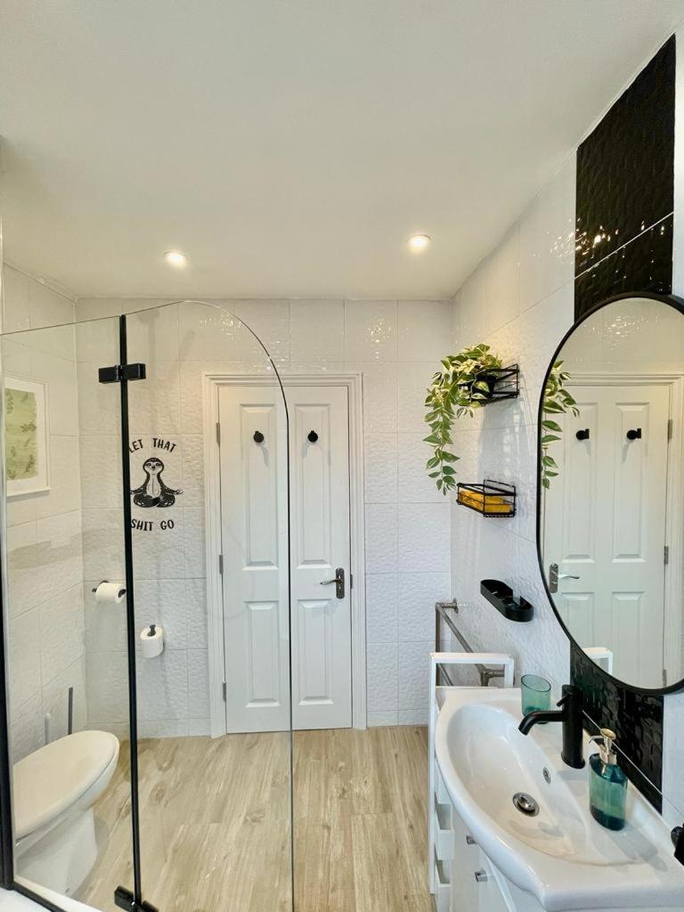Stylish, Fully Equipped Central Apartment Beside Hyde Park London Exterior foto